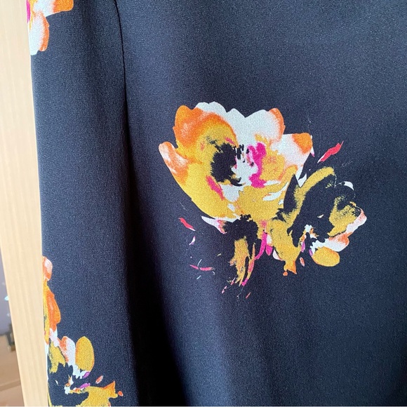 ALC lucia silk dress black florals - Picture 6 of 9